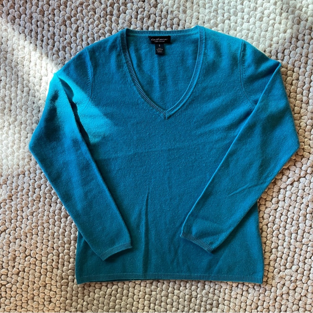 Lord & Taylor Teal V-Neck Cashmere Sweater
